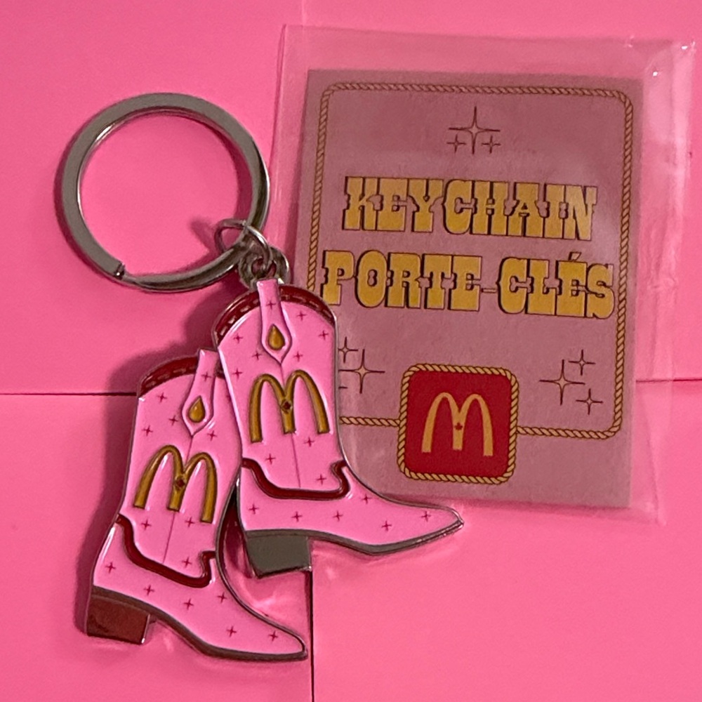 🔖 Shania Twain McDonald's Pink Boot Collector Keychain